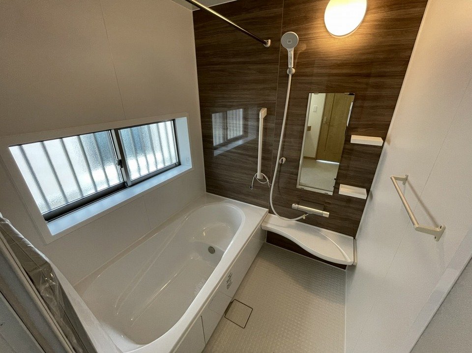 三島市中島　浴室